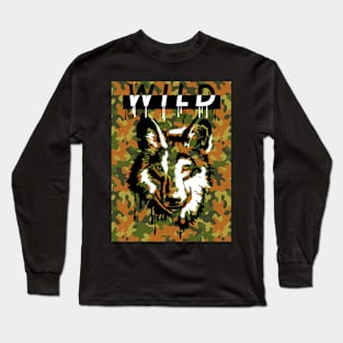 Wild wolf head on camo pattern Long Sleeve T-Shirt